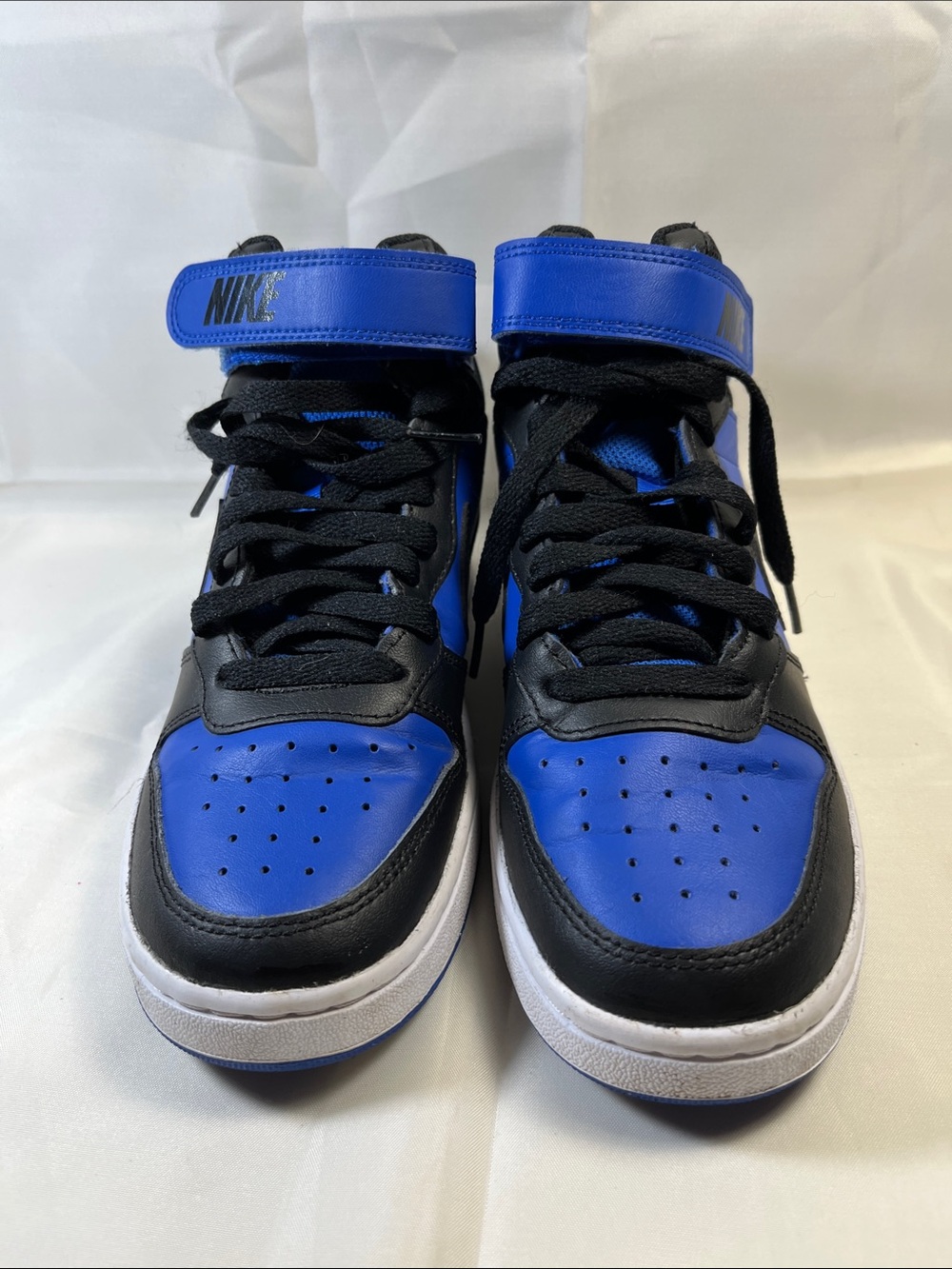 Nike Kids High-Top Sneakers in Black and Blue